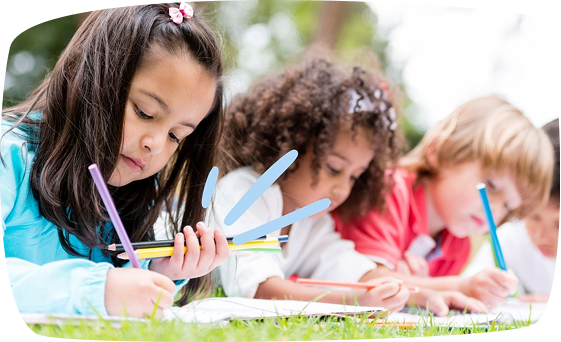 meninas desenham Jogos-criancas-5-anos-educativos-