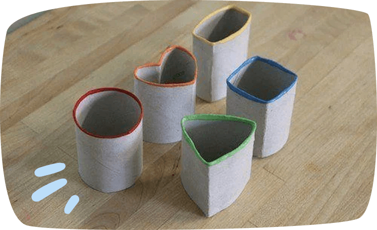Carimbos caseiros com rolos de papelão